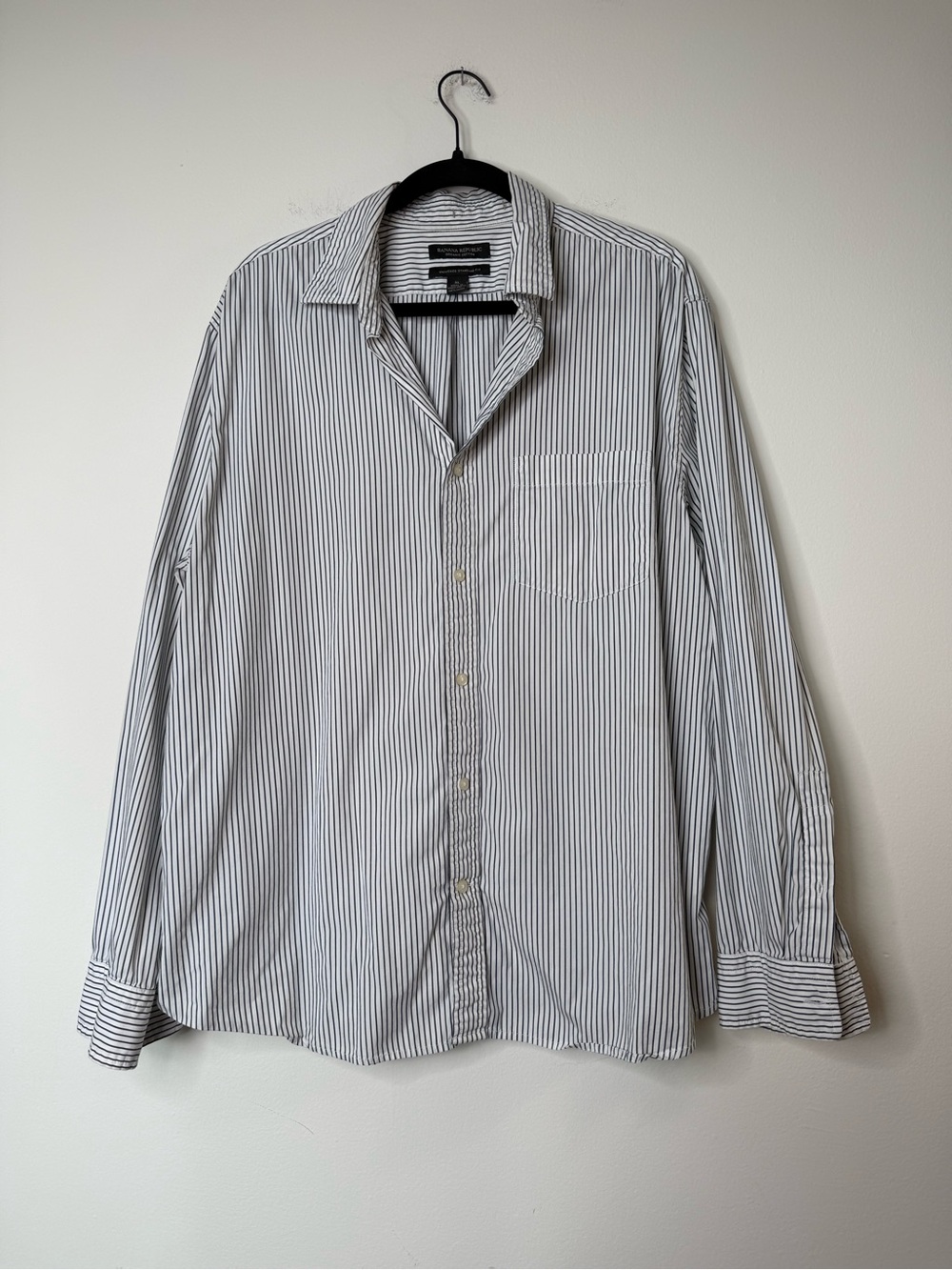 Banana Republic Organic Cotton Men's White and Navy Stripe Button-Up Shirt